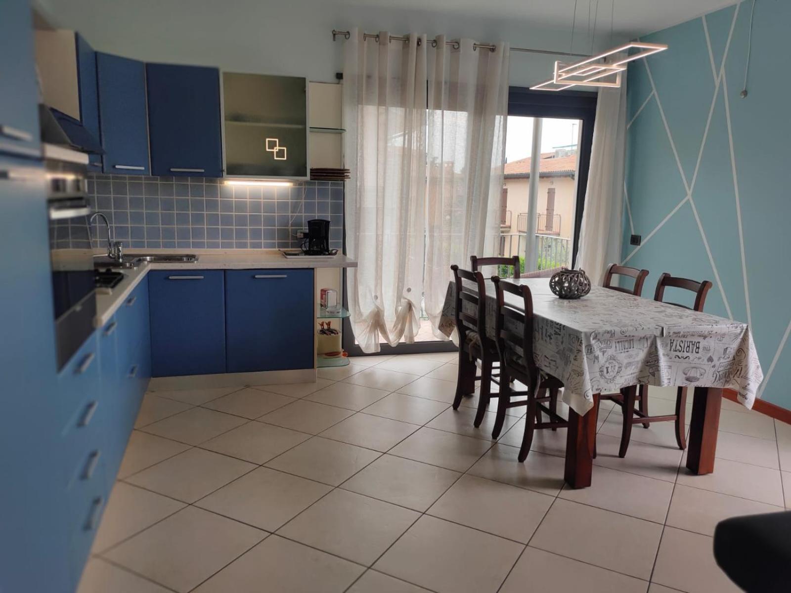 Garda Dreams Apartment Torri Del Benaco Eksteriør billede