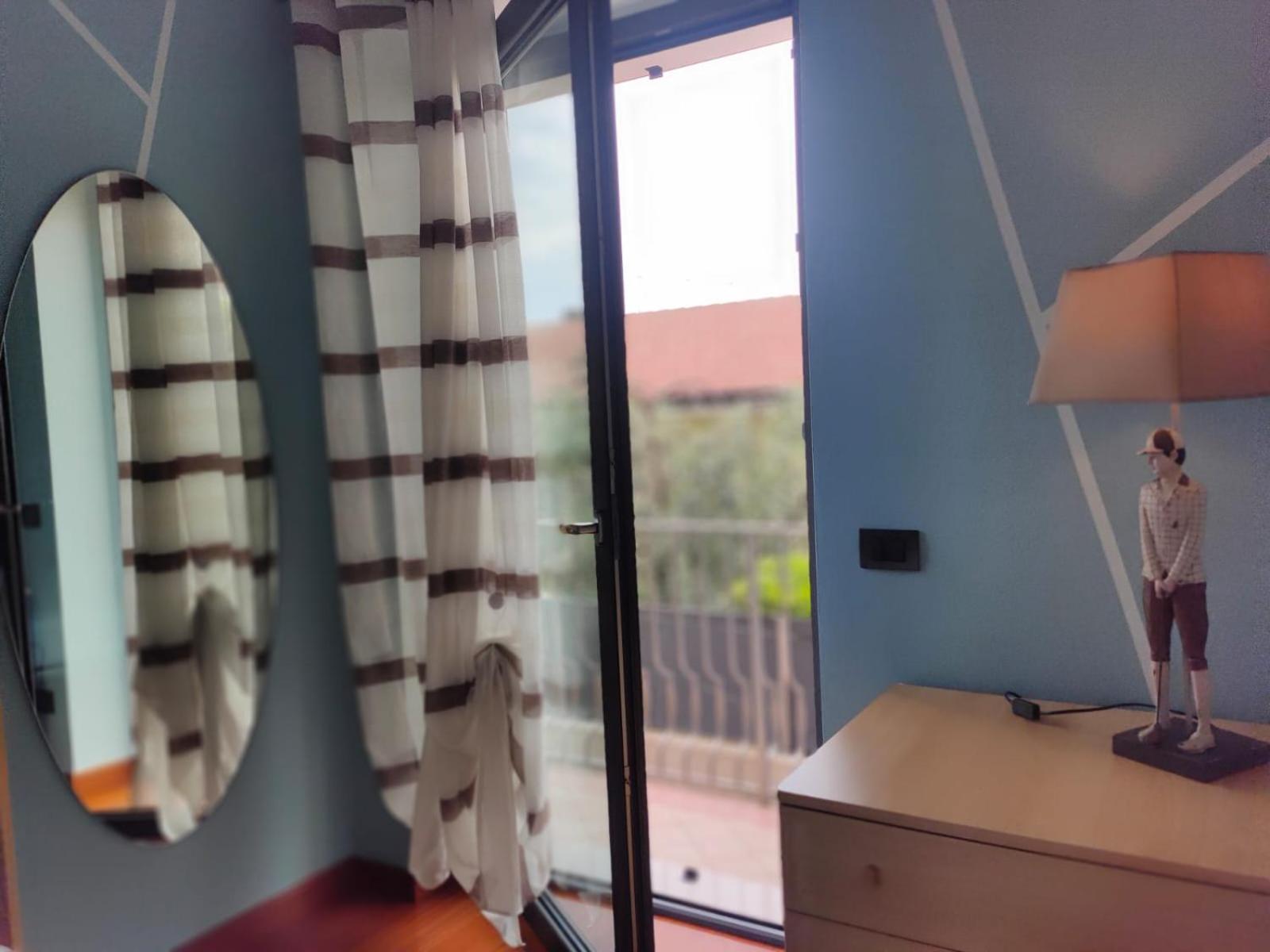Garda Dreams Apartment Torri Del Benaco Eksteriør billede